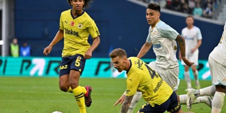 Fenerbahçe'ye Willian Arao'dan kötü haber!