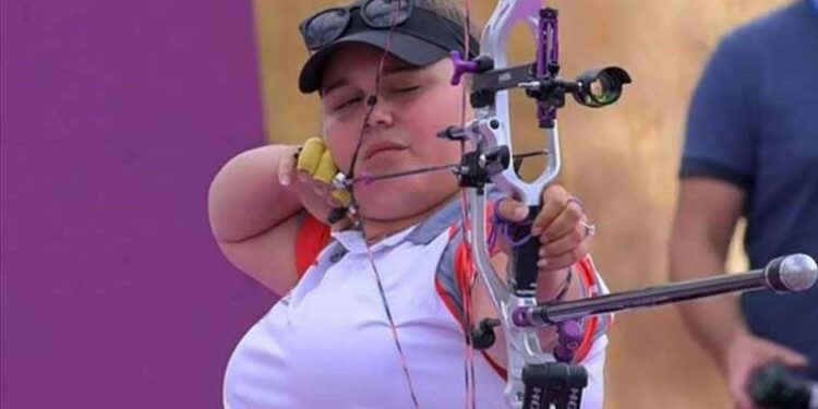 Para milli okçu Öznur Cüre Girdi, dünya şampiyonu oldu