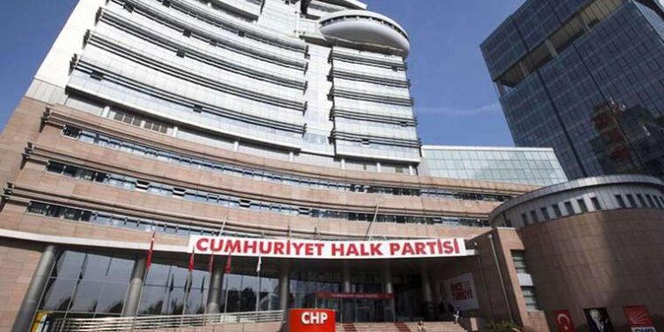 CHP Gençlik Kolları İl Başkanları Ankara'da toplanacak