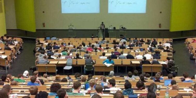 Üniversite tercihi yapacaklar dikkat! Öğrenci dostu şehirler listesi belli oldu