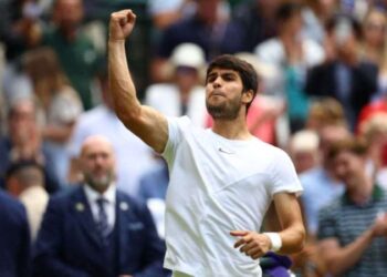 Carlos Alacaraz ile Daniil Medvedev Wimbledon'da yarı finalde
