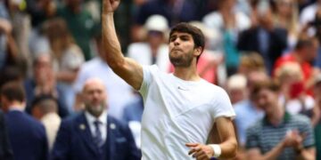 Carlos Alacaraz ile Daniil Medvedev Wimbledon'da yarı finalde