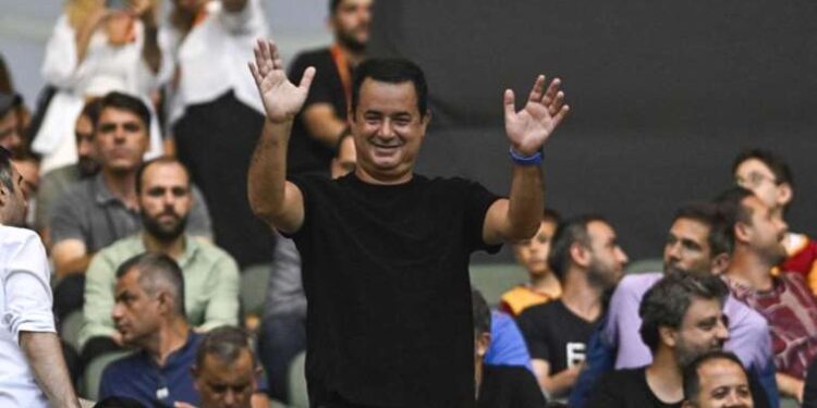 Hull City'nin sahibi Acun Ilıcalı'dan transfer açıklaması