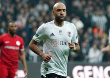 Beşiktaş'ta Nathan Redmond için karar zamanı