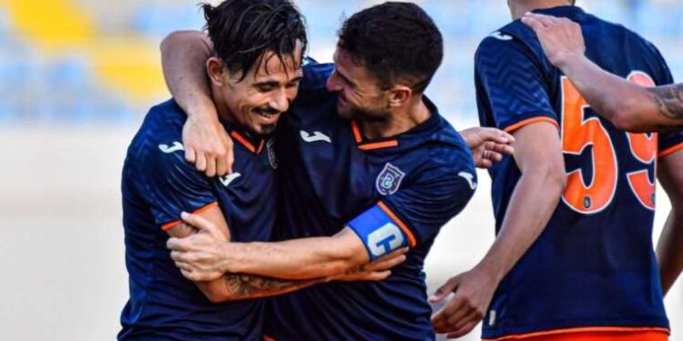 Başakşehir'den Burdur'da 3 gollü kapanış