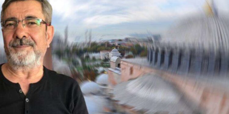 İlahiyatçı Şahin Filiz'den 'Türkçe ezan' saldırısında bulunanlara ders gibi yanıt: Cumhuriyet, Türkçeyle payidar