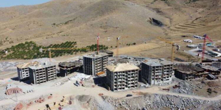 Cumhuriyet deprem bölgesinde… Hatay’da ne elektrik var ne de su