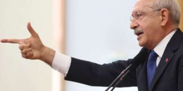 Kemal Kılıçdaroğlu hakkında fezleke! CHP'li Zeynel Emre: Mahkemelerde pişman edeceğiz