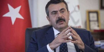 Bakan Tekin'den 'karma eğitim’ açıklaması: Karma eğitim esas, kız okulları kurmak gerekiyorsa kurulur