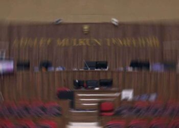 Sendikaya engel olan amire 7 ay hapis