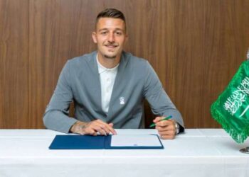 Sırp futbolcu Sergej Milinkovic-Savic'ten 100 milyon Euro'luk imza