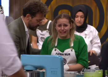 MasterChef All Star'da korkutan kaza! Parmağını kesen Fatma Nur, gözyaşlarına boğuldu