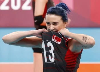 Meryem Boz isyanı! “Ne garezin var Guidetti…”