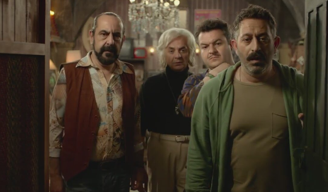 Özkan Uğur'un ölümü sonrası Cem Yılmaz'ın sessizliği, sosyal medyayı ikiye böldü