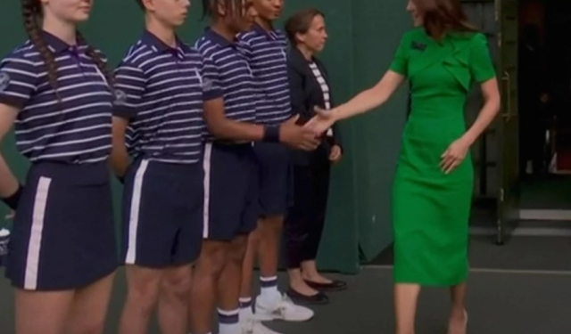 Wimbledon'da Kate Middleton'ın top toplayıcı çocuğu görmezden gelmesi seyircileri üzdü