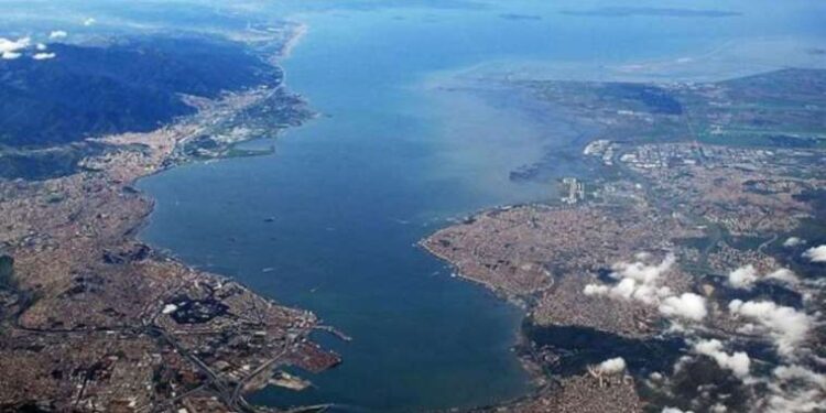 Kuaförünü ‘IBAN’a para atacağım’ diyerek dolandırdı