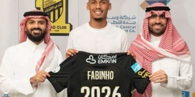 Fabinho kimdir, nereli, kaç yaşında? Fabinho hangi takımlarda futbol oynadı?