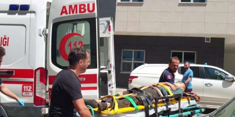 Yunanistan’ın ittiği kaçak göçmenler Çanakkale açıklarında kurtarıldı