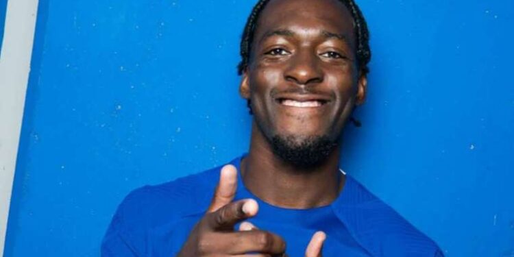 Chelsea, Axel Disasi'yi transfer etti