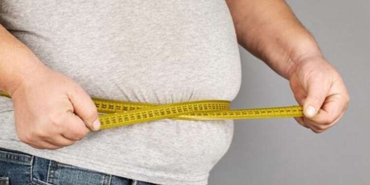 ‘Obez bireylerde karaciğerde yağlanma görülür’