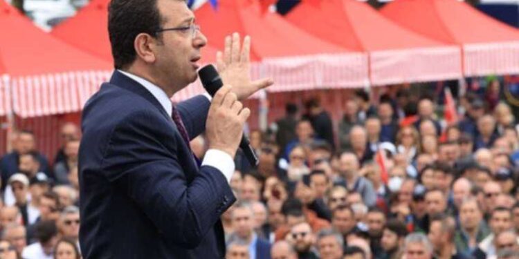 Aksaray’da ot yangını ormana sıçradı, 5 bin fidan yandı