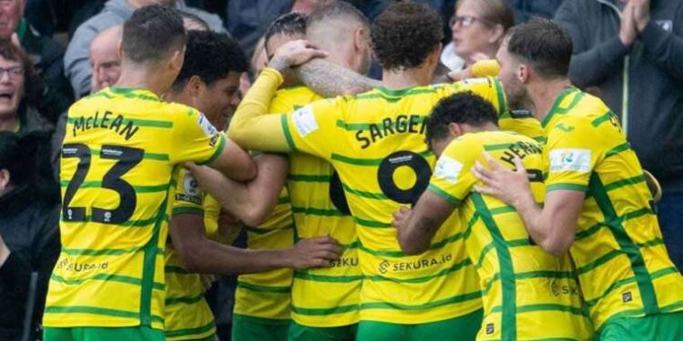 Afganistan’da 5.8 büyüklüğünde deprem