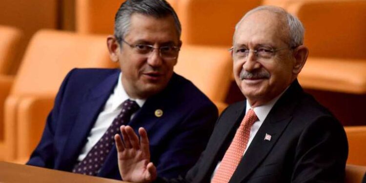 CHP'li Özgür Özel'den 'adaylık' açıklaması: Partinin yeniden yenilgi yaşamaması için göreve talibim