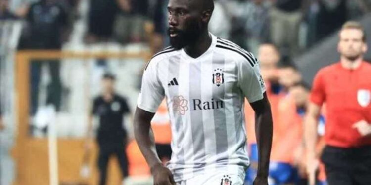 Beşiktaş'a Masuaku'dan kötü haber!