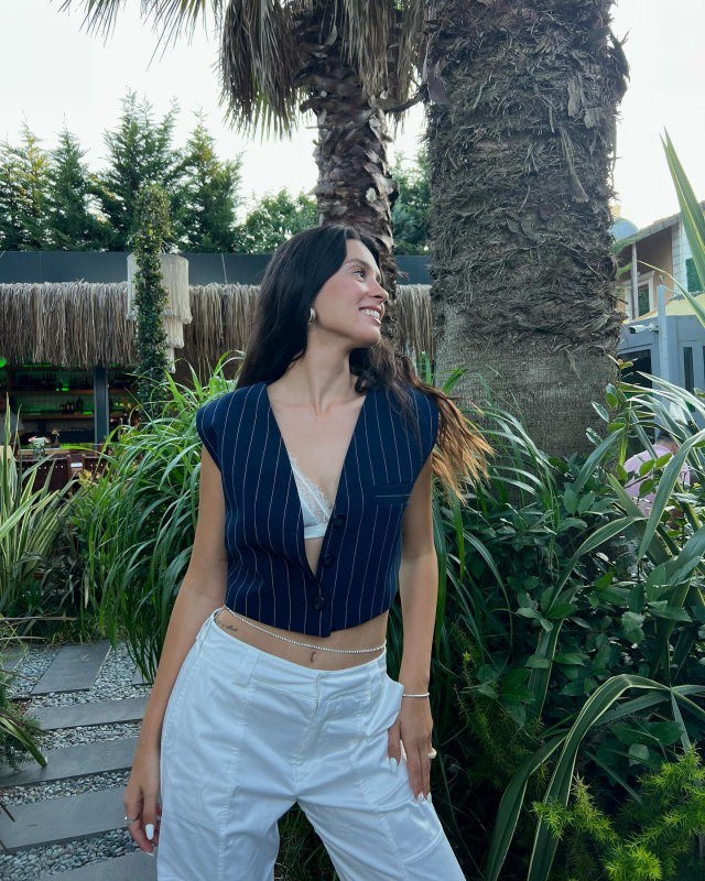 yali-capkini-nin-pelin-i-sir-gibi-sakladigi-16184471_5069_m-1 Yalı Çapkını'nın Pelin'i sır gibi sakladığı sevgilisiyle sarmaş dolaş pozunu paylaştı