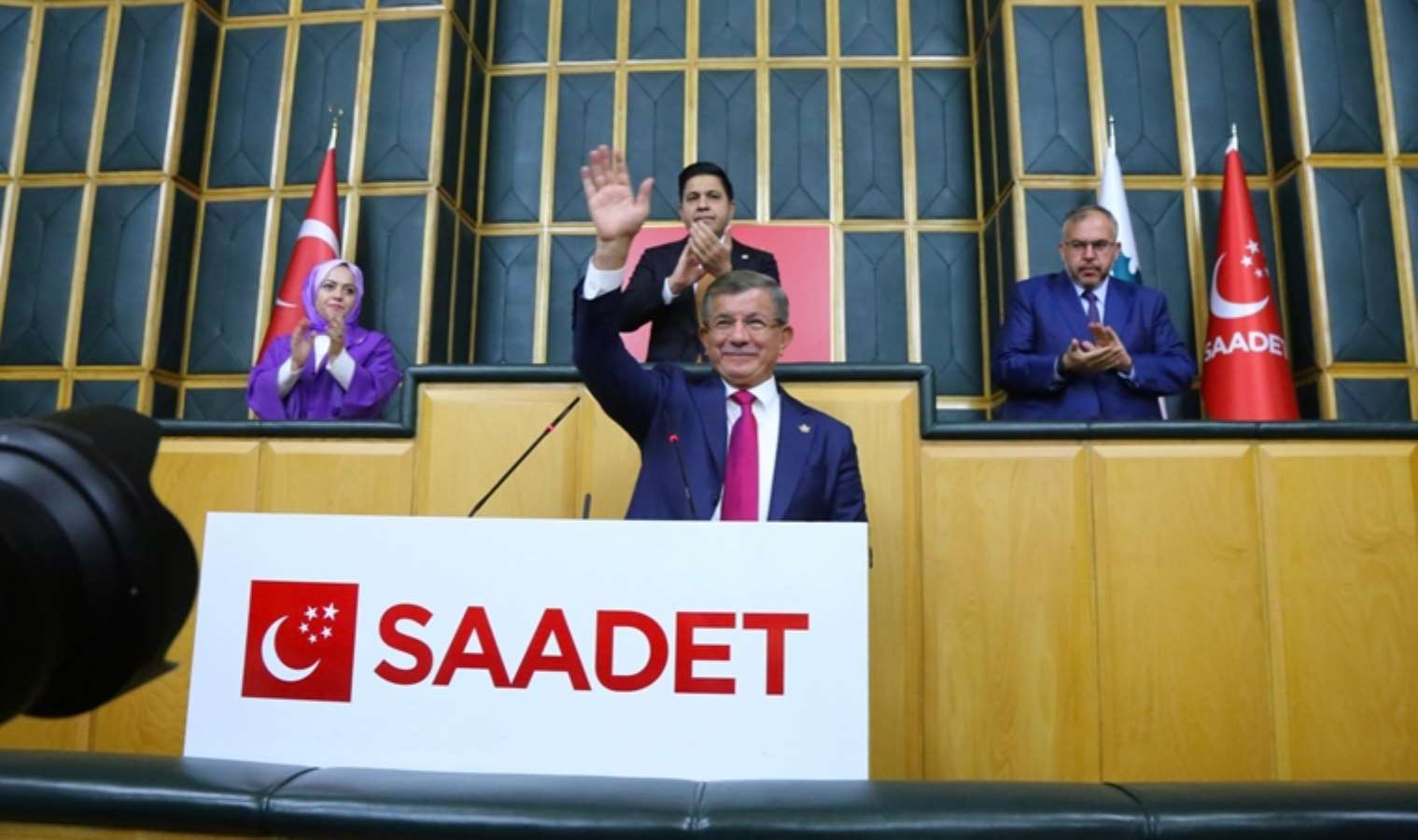 125247300-davutoglu