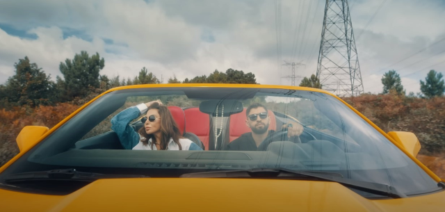 ebru-yasar-yeni-sarkisi-kehribar-ile-muzik-16395476_1078_m Ebru Yaşar, yeni şarkısı Kehribar ile müzik piyasasını altüst etti! Milyonlarca dinlenmeye ulaştı