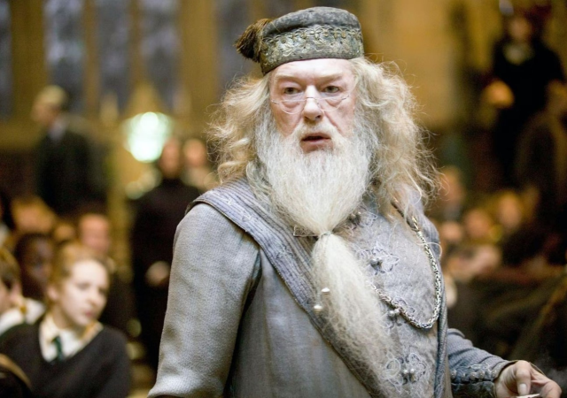 harry-potter-serisinin-yildiz-oyuncusu-michael-16377736_1567_m-1 Harry Potter serisinin yıldız oyuncusu Michael Gambon hayatını kaybetti