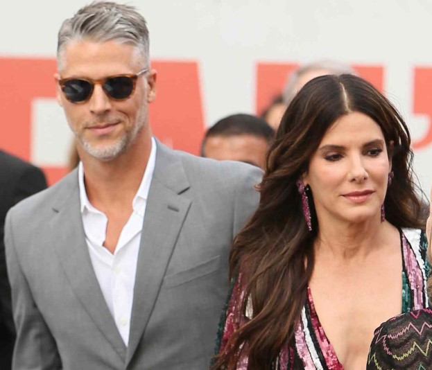 Hollywood Yıldızı Sandra Bullock'un sevgilisi hayatını kaybetti