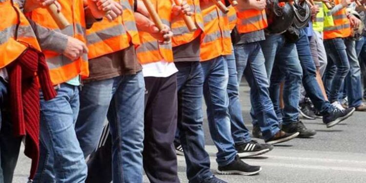 OVP’de esnek çalışma, yeni emeklilik sistemi gibi maddeler emekçiyi tedirgin etti: Sendikalar izlemede