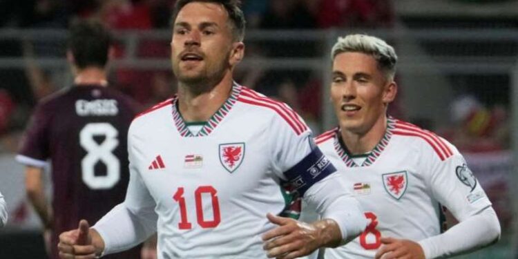 Galler'in yüzü deplasmanda güldü!