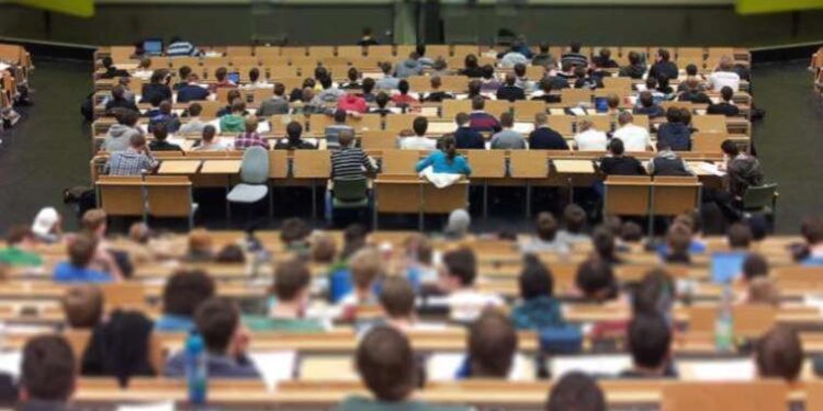 Prof. Dr. Ali Tekcan görevden alınmasına tepki: Hukuksuzluk bitmiyor