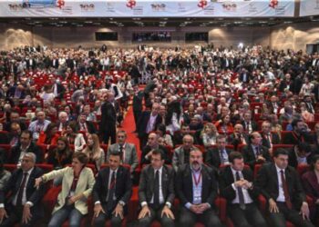 Hem Cemal Canpolat hem Özgür Çelik kazandı