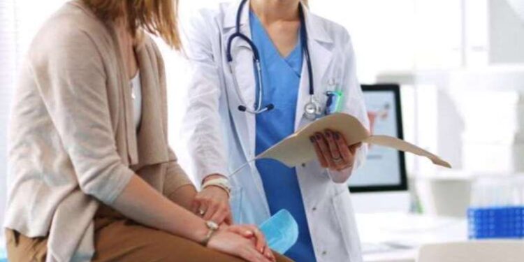 Genel Sağlık-İş Başkanı Derya Uğur: Yurttaşlar sağlığıyla bedel ödüyor