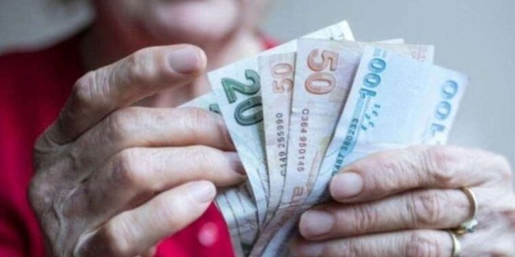 Saray, topu Meclis'e attı! Konu: Emekliler...