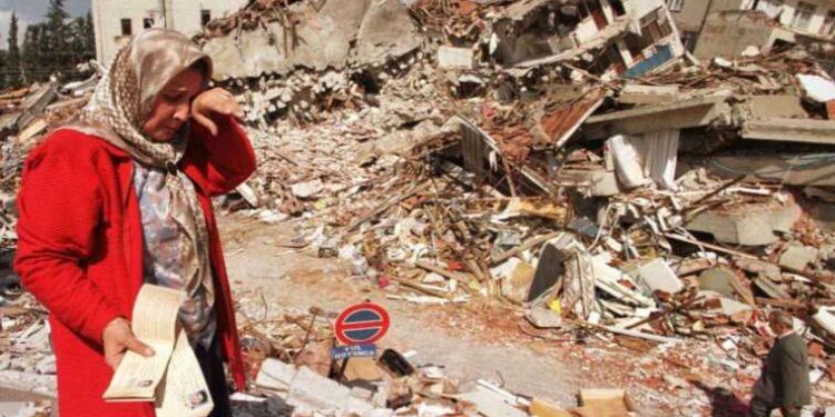 Civan Canova’nın resimleri sanatseverlerle buluşuyor