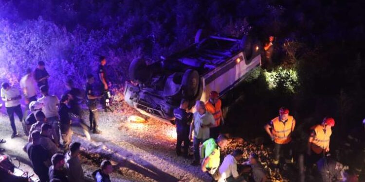 Meksika’da helikopter kazası: 4 ölü