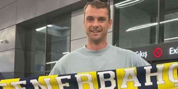 Fenerbahçe Dick Kooy'u kadrosuna kattı