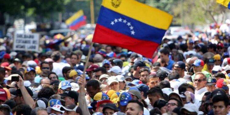 Filistin: Venezuela temsilciliğini büyükelçilik seviyesine yükseltti