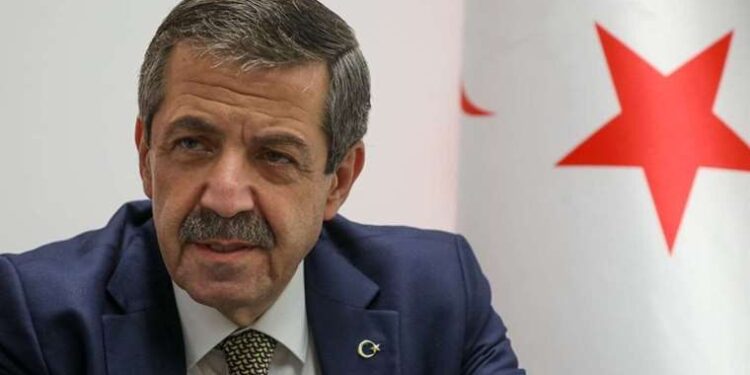 Zelenski’den seçim çıkışı: Savaşa rağmen hazırız