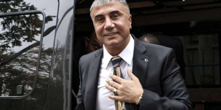 Suç örgütü lideri Sedat Peker'in 'yardım kolileri' davasında karar: 3 kişiye beraat