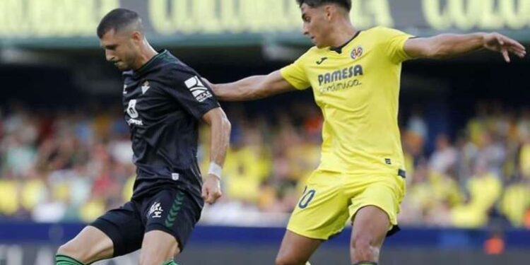 Fenerbahçe'de 6 numara arayışı!