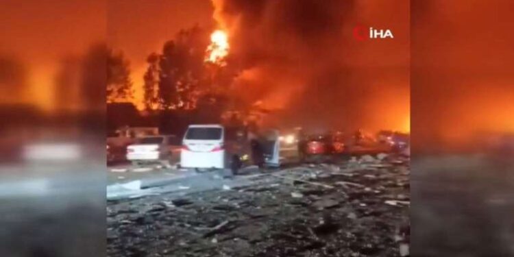 Son depremler! Deprem mi oldu? 15 Ağustos 2023 nerede, ne zaman deprem oldu?