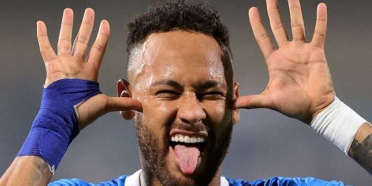 Neymar formayı ilk kez giydi: Al Hilal farklı kazandı!
