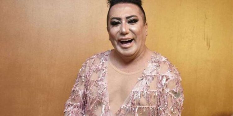 Murat Övüç’ün ‘Kadınlar Matinesi’ programına yasak: ‘Milli ve manevi değerlere aykırı!’