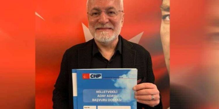 Onur Akın siyaseti bıraktığını açıkladı